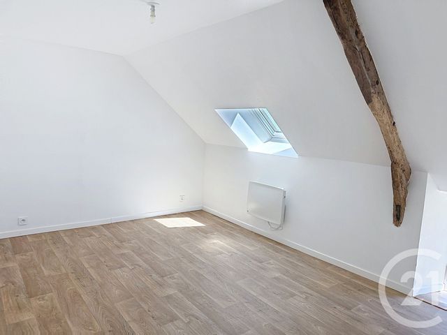 Maison &agrave; louer - 4 pi&egrave;ces - 84,31 m2 - Rieux - 56 - BRETAGNE