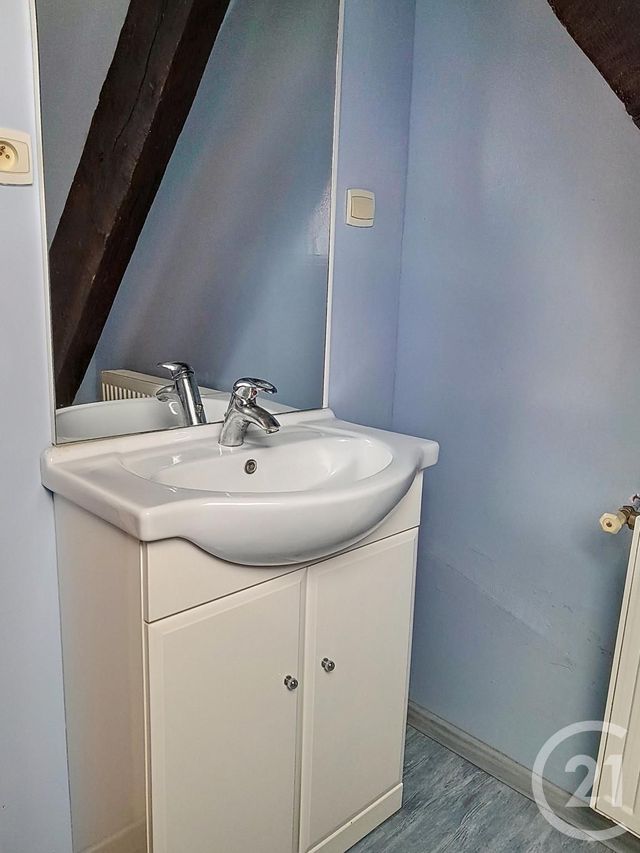 Maison &agrave; louer - 4 pi&egrave;ces - 88,21 m2 - St Jean La Poterie - 56 - BRETAGNE