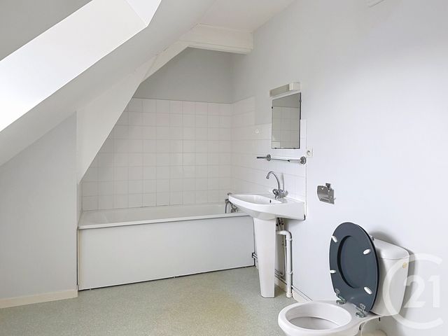 Appartement F2 &agrave; louer - 2 pi&egrave;ces - 52,42 m2 - Redon - 35 - BRETAGNE
