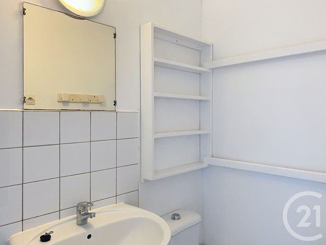 Appartement T2 &agrave; louer - 2 pi&egrave;ces - 23,90 m2 - Redon - 35 - BRETAGNE
