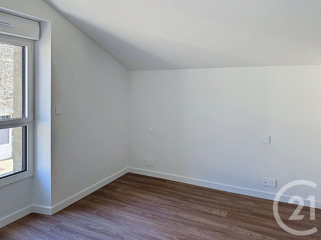 Appartement Duplex &agrave; louer - 2 pi&egrave;ces - 30,20 m2 - Sixt Sur Aff - 35 - BRETAGNE