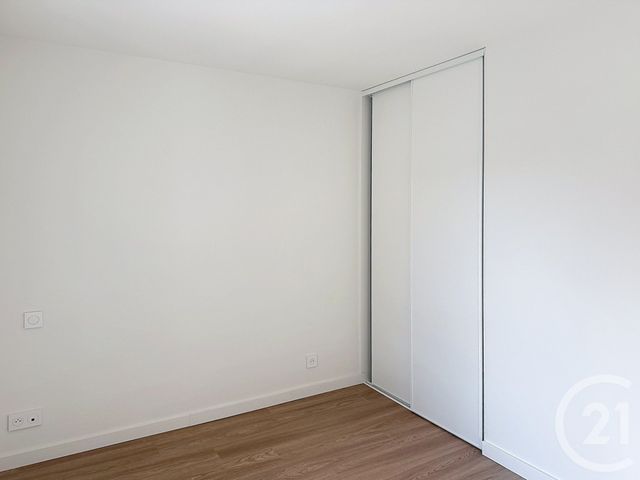 Appartement T3 &agrave; louer - 3 pi&egrave;ces - 43 m2 - Sixt Sur Aff - 35 - BRETAGNE