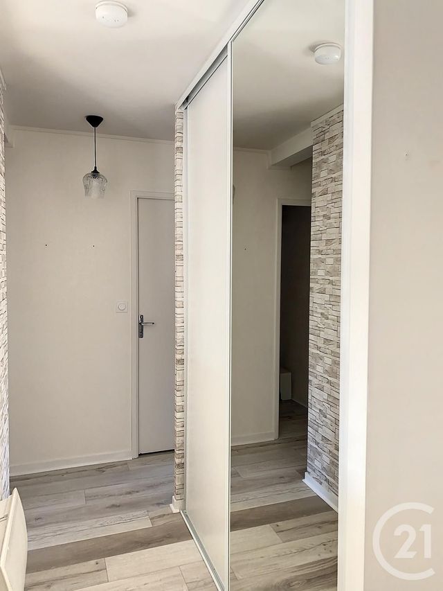 Appartement T3 &agrave; louer - 3 pi&egrave;ces - 66,10 m2 - Redon - 35 - BRETAGNE