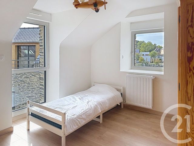 Maison &agrave; louer - 4 pi&egrave;ces - 107,85 m2 - Ste Marie - 35 - BRETAGNE