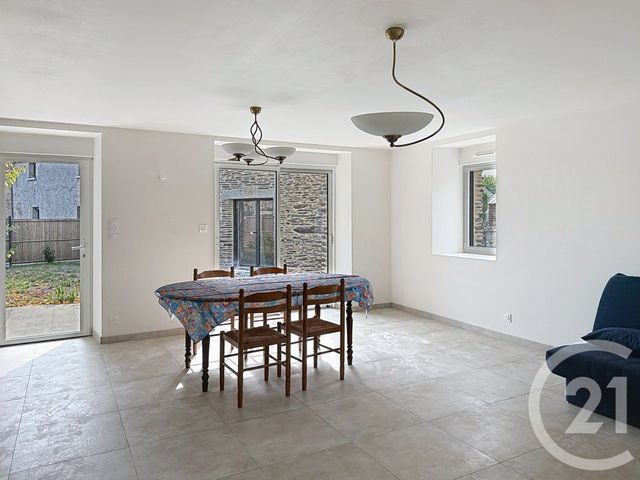 Maison &agrave; louer - 4 pi&egrave;ces - 107,85 m2 - Ste Marie - 35 - BRETAGNE