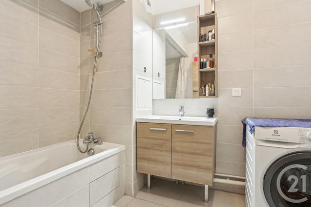 Appartement F3 à vendre - 3 pièces - 68 m2 - Bagneux - 92 - ILE-DE-FRANCE