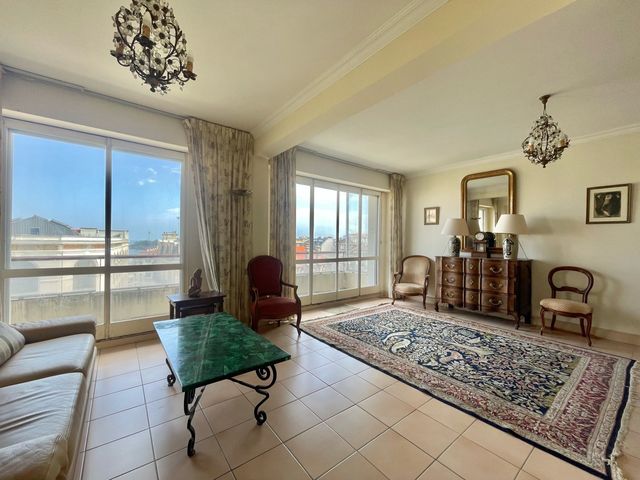 Appartement F3 &agrave; vendre - 3 pi&egrave;ces - 98,21 m2 - Biarritz - 64 - AQUITAINE