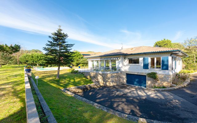 Maison &agrave; vendre - 10 pi&egrave;ces - 213,26 m2 - Anglet - 64 - AQUITAINE