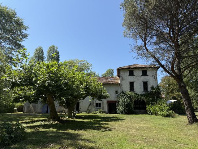 Maison &agrave; vendre - 20 pi&egrave;ces - 660 m2 - Urt - 64 - AQUITAINE