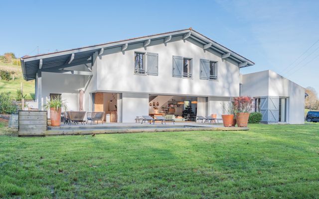 Maison &agrave; vendre - 7 pi&egrave;ces - 249,74 m2 - Bassussarry - 64 - AQUITAINE