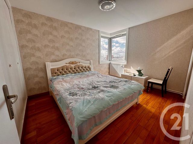 Appartement F4 à vendre - 4 pièces - 85,17 m2 - Paris - 75019 - ILE-DE-FRANCE