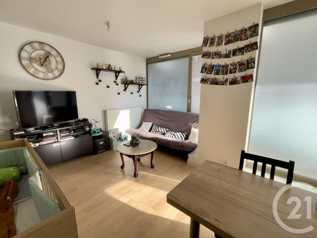 Appartement F2 à vendre - 2 pièces - 47,78 m2 - Paris - 75019 - ILE-DE-FRANCE