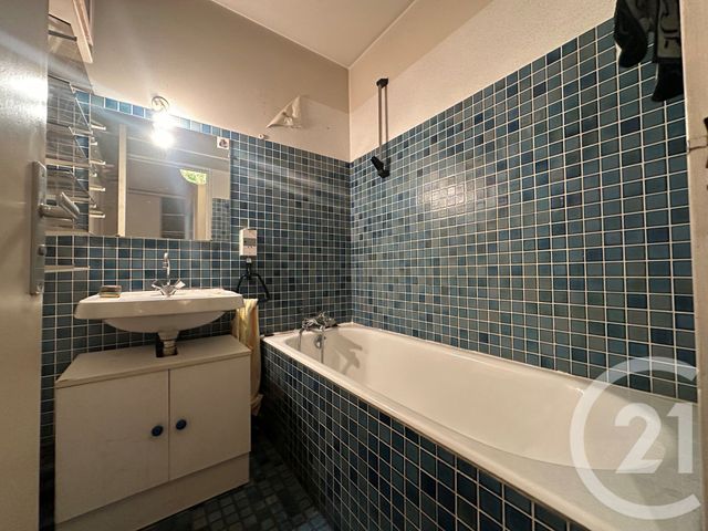 Appartement F2 à vendre - 2 pièces - 50,40 m2 - Paris - 75019 - ILE-DE-FRANCE