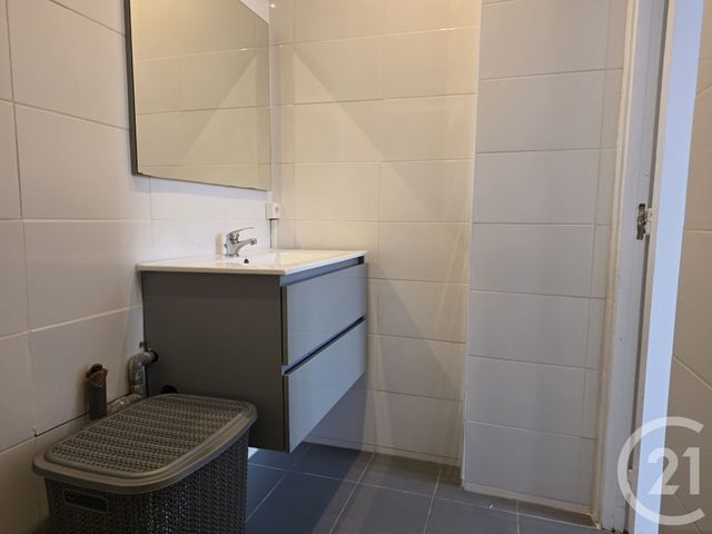 Appartement F2 à louer - 2 pièces - 40,40 m2 - Paris - 75019 - ILE-DE-FRANCE