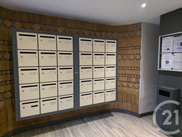 Appartement F2 à louer - 2 pièces - 50,66 m2 - Paris - 75019 - ILE-DE-FRANCE