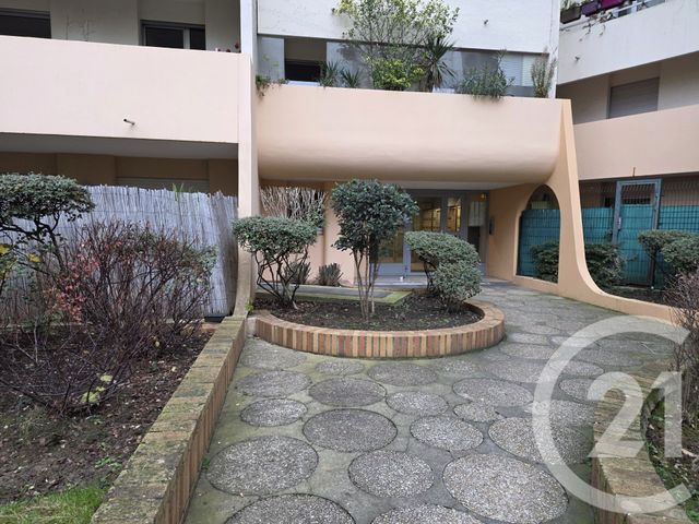 Appartement F2 à louer - 2 pièces - 50,66 m2 - Paris - 75019 - ILE-DE-FRANCE