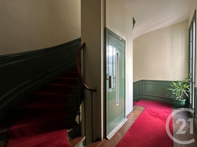 Appartement F5 &agrave; vendre - 5 pi&egrave;ces - 134,47 m2 - Paris - 75009 - ILE-DE-FRANCE