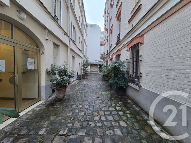 Appartement Studio &agrave; louer - 1 pi&egrave;ce - 28,67 m2 - Paris - 75019 - ILE-DE-FRANCE