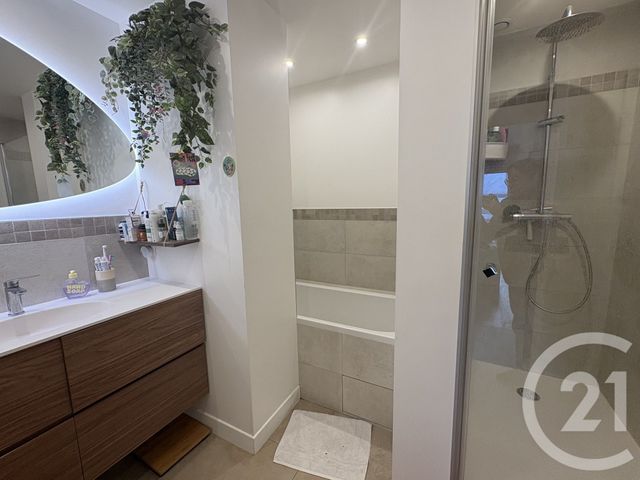 Appartement F4 &agrave; vendre - 4 pi&egrave;ces - 87 m2 - Paris - 75019 - ILE-DE-FRANCE