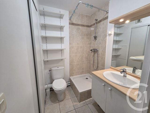 Appartement Studio &agrave; louer - 1 pi&egrave;ce - 23,76 m2 - Paris - 75019 - ILE-DE-FRANCE