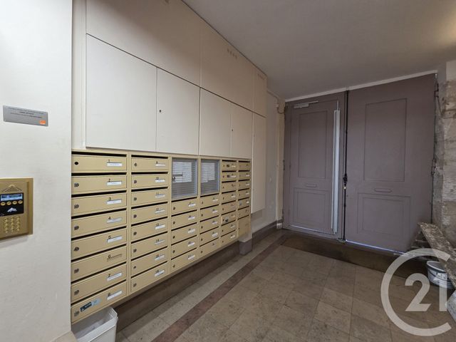 Appartement F2 &agrave; louer - 2 pi&egrave;ces - 31,73 m2 - Paris - 75019 - ILE-DE-FRANCE