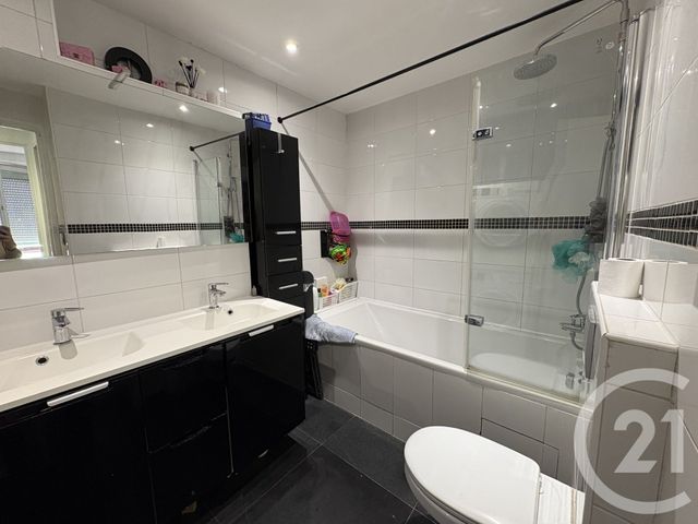 Appartement F4 &agrave; vendre - 4 pi&egrave;ces - 77,14 m2 - Paris - 75019 - ILE-DE-FRANCE