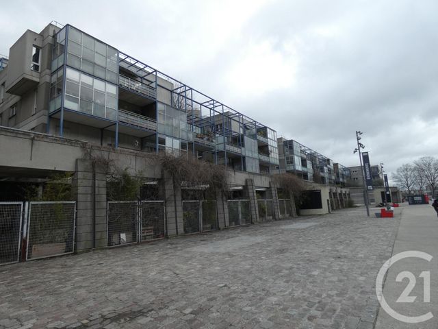 Appartement F3 &agrave; louer - 3 pi&egrave;ces - 70,39 m2 - Paris - 75019 - ILE-DE-FRANCE