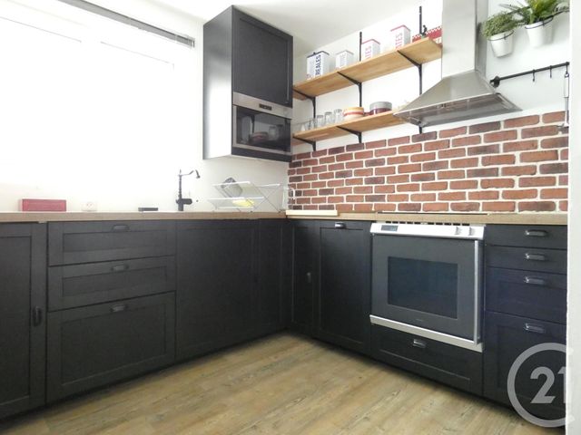 Appartement F3 &agrave; louer - 3 pi&egrave;ces - 70,39 m2 - Paris - 75019 - ILE-DE-FRANCE