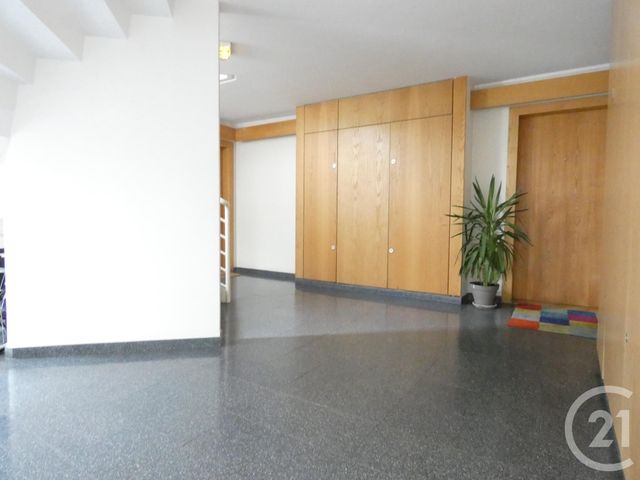 Appartement F3 &agrave; louer - 3 pi&egrave;ces - 70,39 m2 - Paris - 75019 - ILE-DE-FRANCE