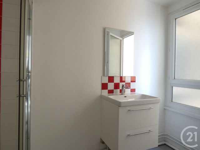 Appartement F2 &agrave; louer - 2 pi&egrave;ces - 51,10 m2 - Paris - 75019 - ILE-DE-FRANCE