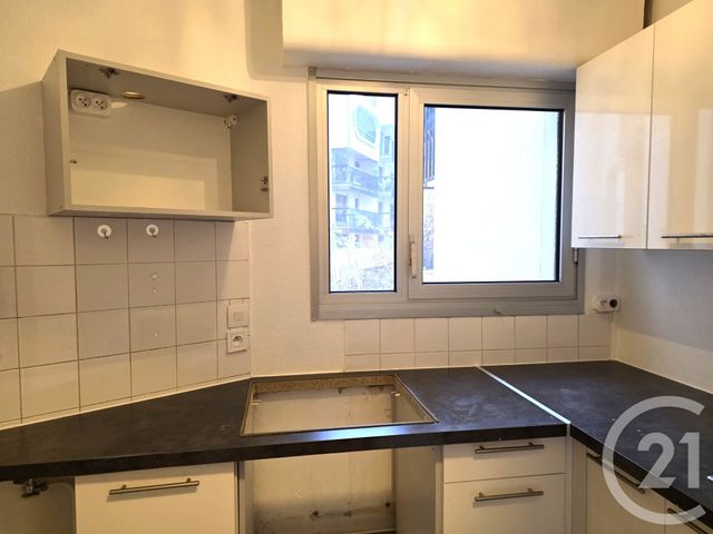 Appartement F2 &agrave; louer - 2 pi&egrave;ces - 50,66 m2 - Paris - 75019 - ILE-DE-FRANCE