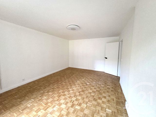 Appartement F2 &agrave; louer - 2 pi&egrave;ces - 50,66 m2 - Paris - 75019 - ILE-DE-FRANCE