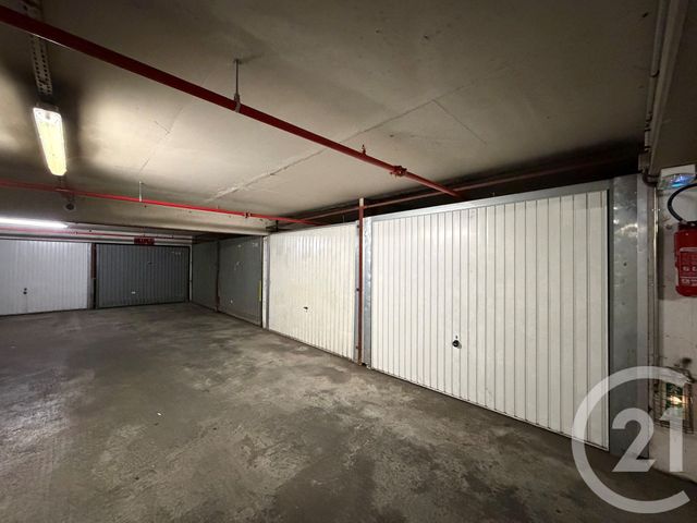 parking - PARIS - 75019