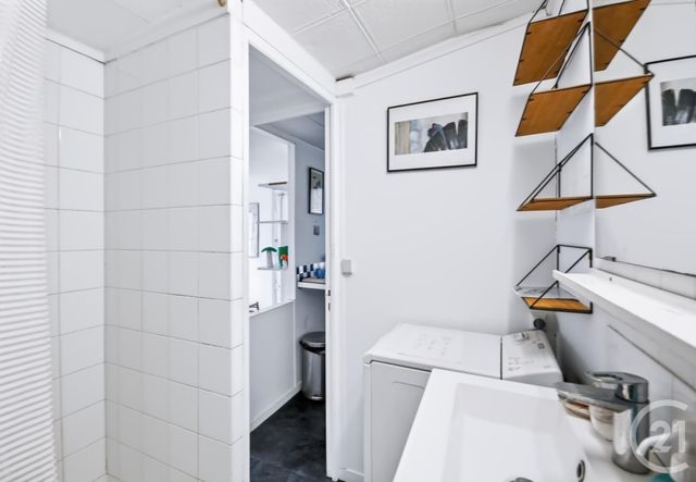 Appartement F2 &agrave; vendre - 2 pi&egrave;ces - 32,62 m2 - Paris - 75010 - ILE-DE-FRANCE