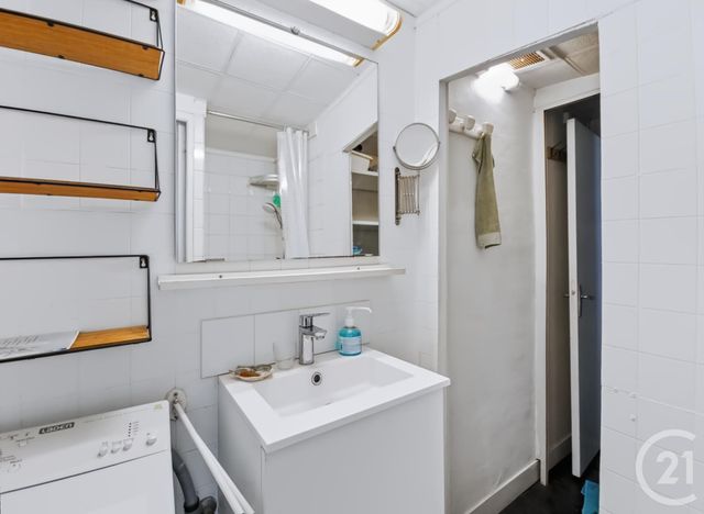 Appartement F2 &agrave; vendre - 2 pi&egrave;ces - 32,62 m2 - Paris - 75010 - ILE-DE-FRANCE