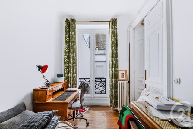 Appartement F7 &agrave; vendre - 7 pi&egrave;ces - 132,08 m2 - Paris - 75010 - ILE-DE-FRANCE