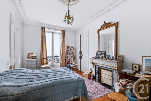 Appartement F7 &agrave; vendre - 7 pi&egrave;ces - 132,08 m2 - Paris - 75010 - ILE-DE-FRANCE
