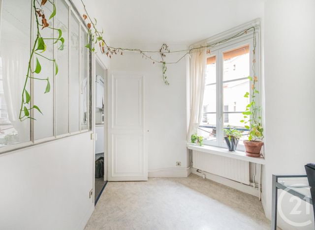 Appartement F3 à vendre - 3 pièces - 58,77 m2 - Paris - 75010 - ILE-DE-FRANCE