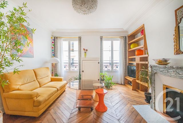 Appartement F3 à vendre - 3 pièces - 58,77 m2 - Paris - 75010 - ILE-DE-FRANCE