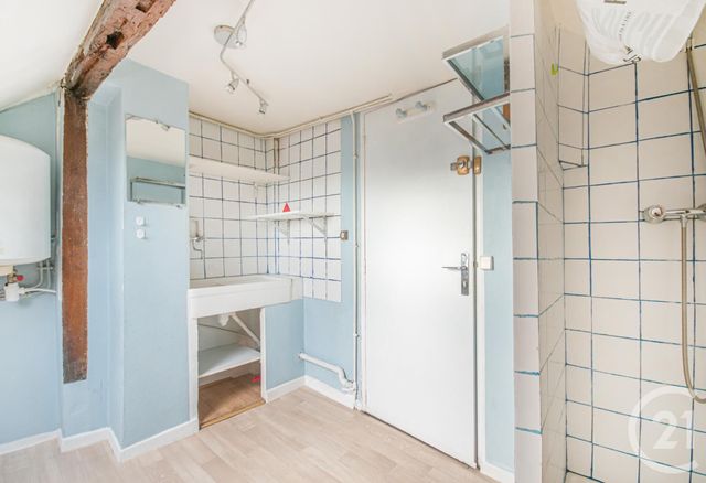 Chambre à vendre - 1 pièce - 4,70 m2 - Paris - 75010 - ILE-DE-FRANCE