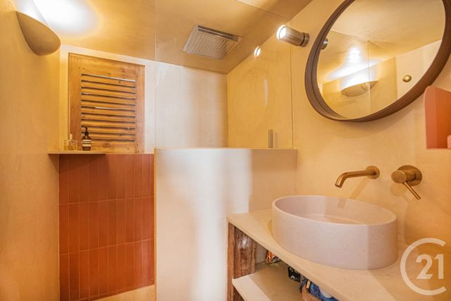 Appartement Duplex à vendre - 3 pièces - 57,77 m2 - Paris - 75010 - ILE-DE-FRANCE