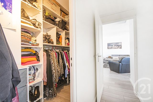 Appartement F3 à vendre - 3 pièces - 60,44 m2 - Paris - 75010 - ILE-DE-FRANCE