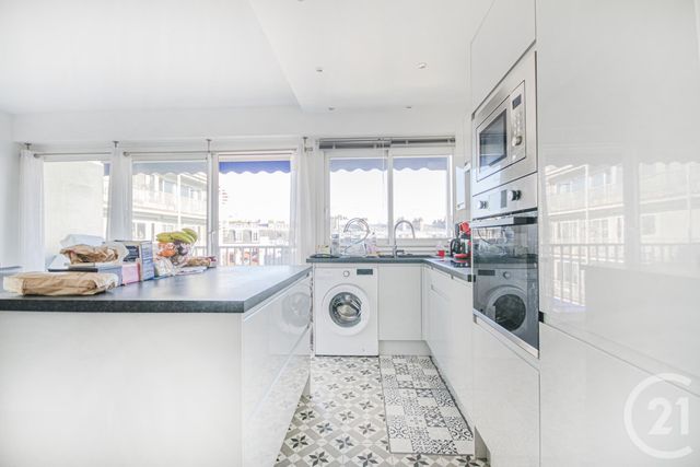 Appartement F3 à vendre - 3 pièces - 60,44 m2 - Paris - 75010 - ILE-DE-FRANCE