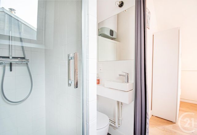 Appartement F1 bis à vendre - 2 pièces - 14,55 m2 - Paris - 75010 - ILE-DE-FRANCE