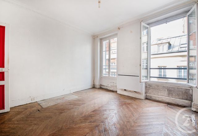 Appartement F4 à vendre - 4 pièces - 72,61 m2 - Paris - 75010 - ILE-DE-FRANCE