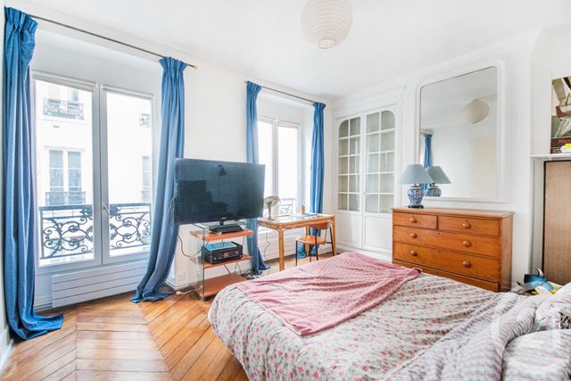 Appartement F4 à vendre - 4 pièces - 83,08 m2 - Paris - 75010 - ILE-DE-FRANCE