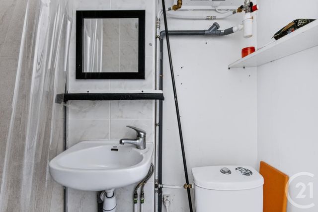 Appartement F1 &agrave; vendre - 1 pi&egrave;ce - 10,75 m2 - Paris - 75010 - ILE-DE-FRANCE
