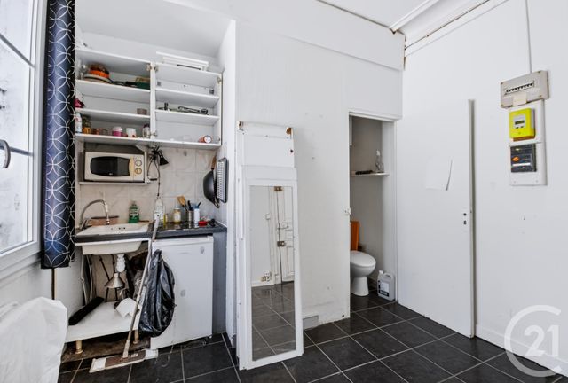 Appartement F1 &agrave; vendre - 1 pi&egrave;ce - 10,75 m2 - Paris - 75010 - ILE-DE-FRANCE