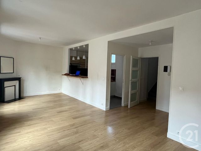 Appartement Triplex à vendre - 4 pièces - 73,80 m2 - Sucy En Brie - 94 - ILE-DE-FRANCE