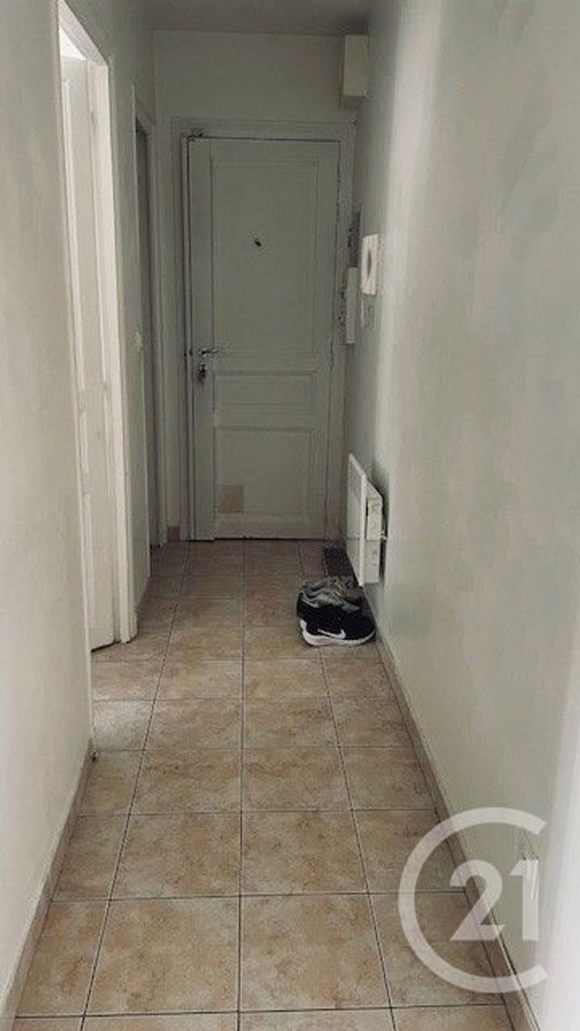 Appartement Studio à vendre - 1 pièce - 32,45 m2 - Lagny Sur Marne - 77 - ILE-DE-FRANCE